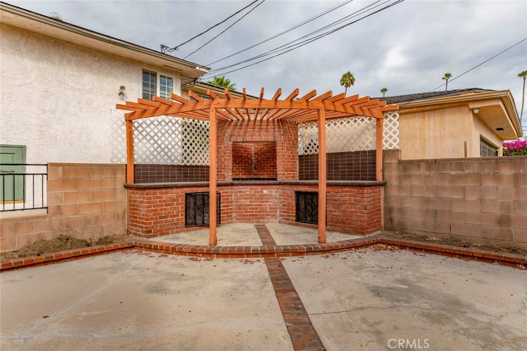 Property photo 34