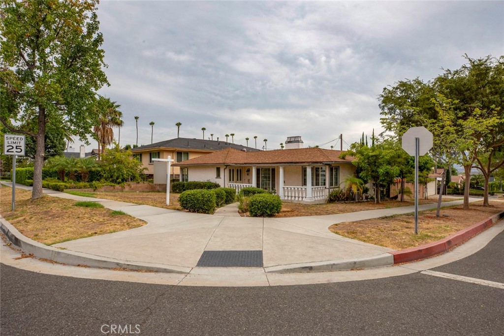 Property photo 38