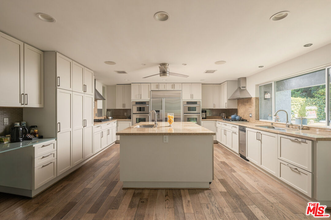 Property photo 27