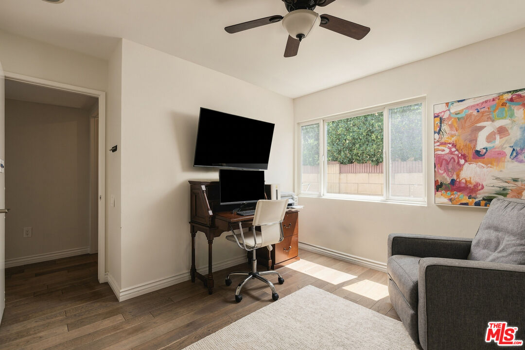 Property photo 37