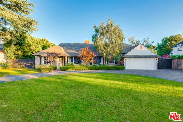 Property photo 38