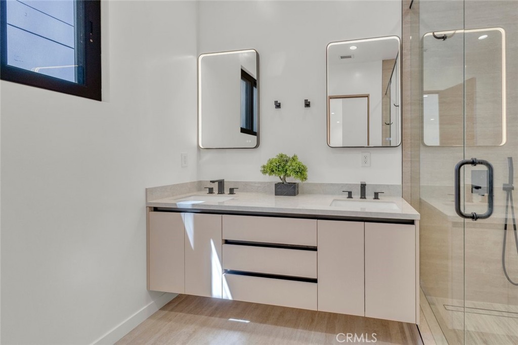 Property photo 50