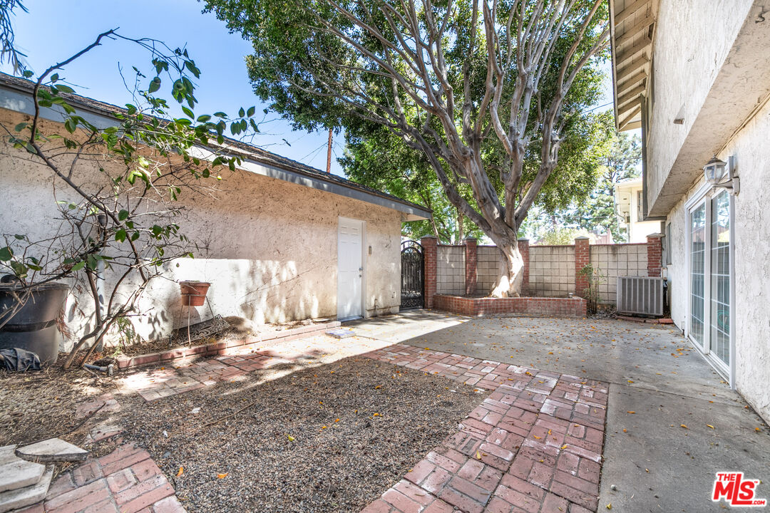 Property photo 35