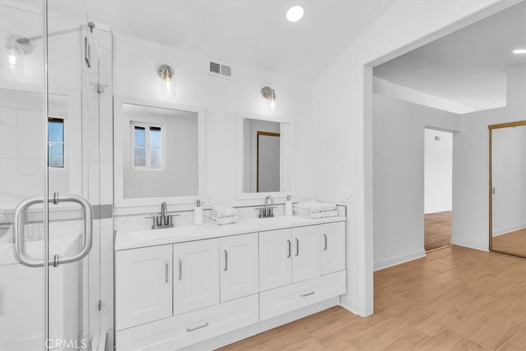 Property photo 50