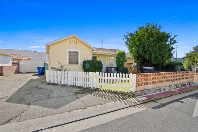 Property photo 35