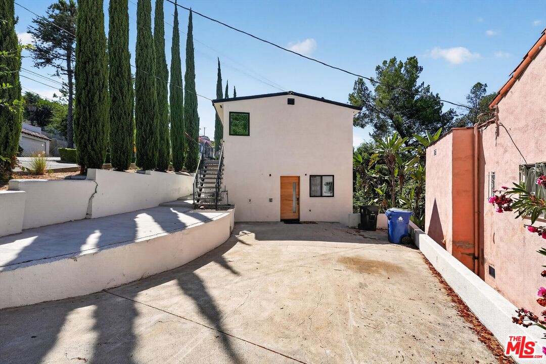 Property photo 40