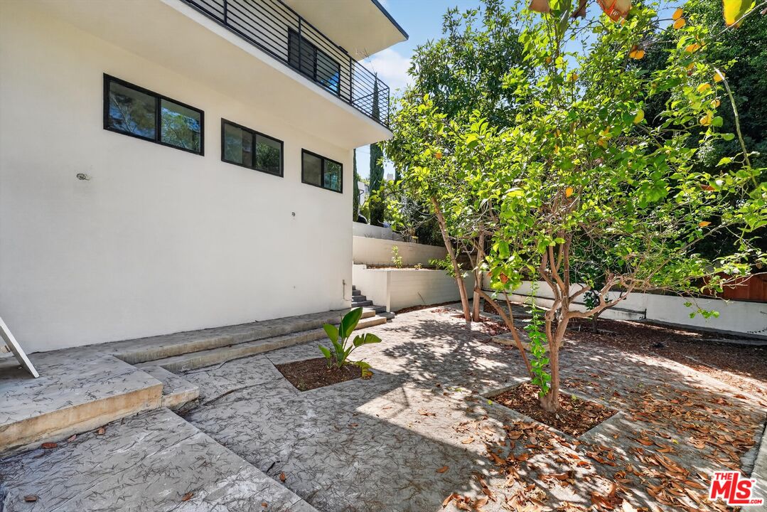 Property photo 43