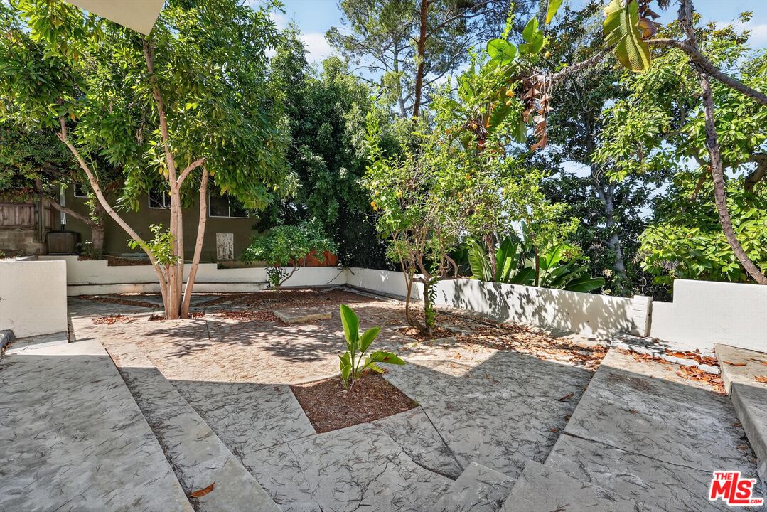 Property photo 44