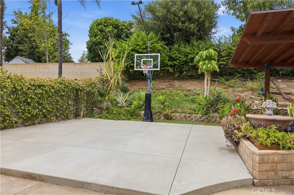 Property photo 44