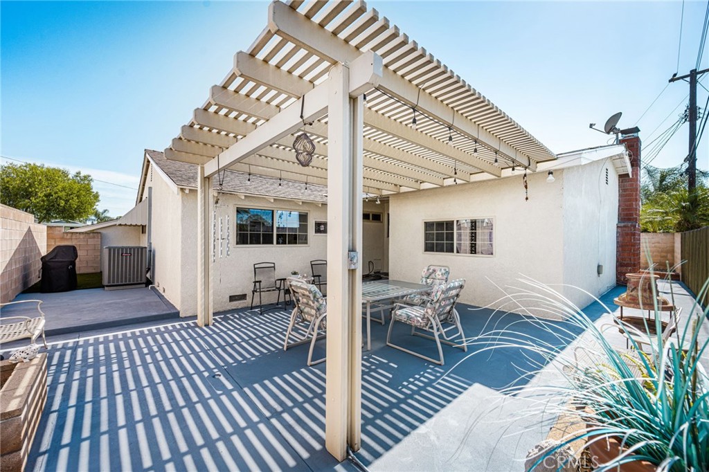 Property photo 44