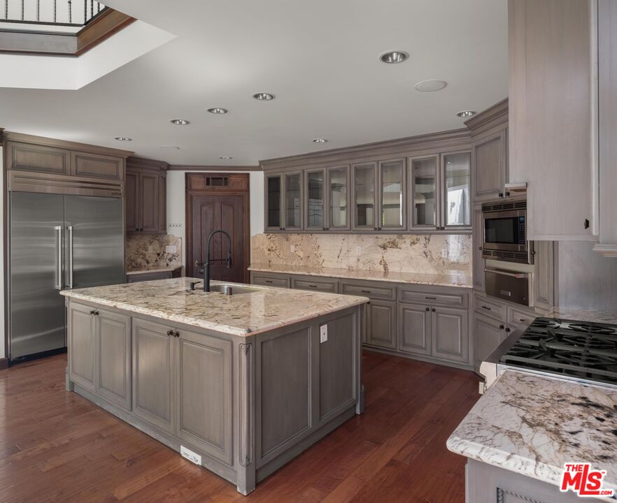 Property photo 22