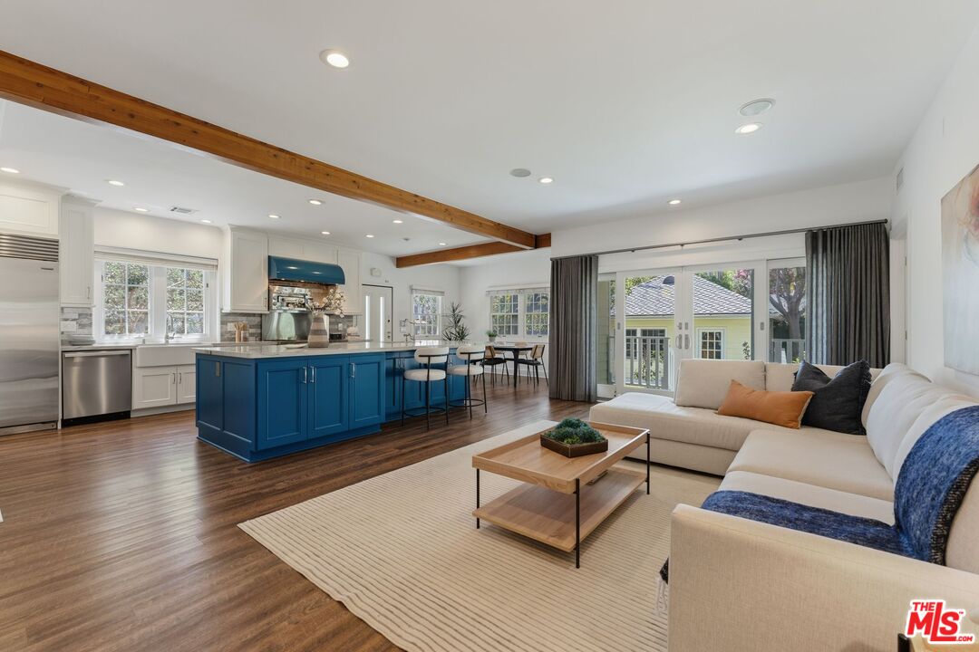 Property photo 32