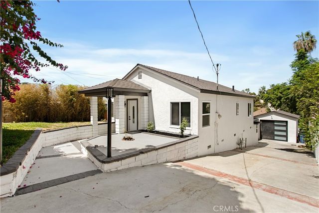 Property photo 24