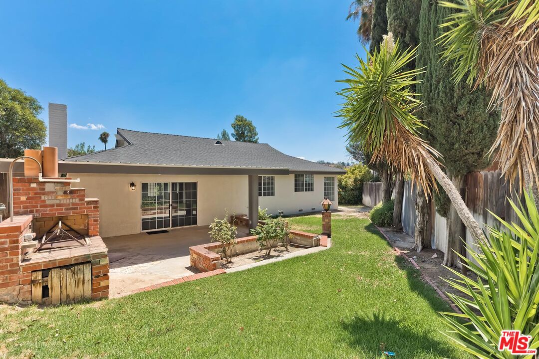 Property photo 35
