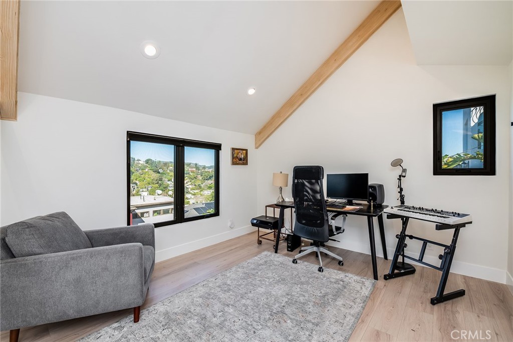 Property photo 35