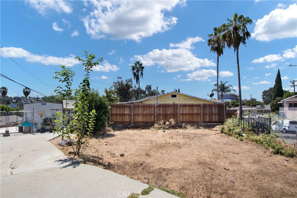 Property photo 25