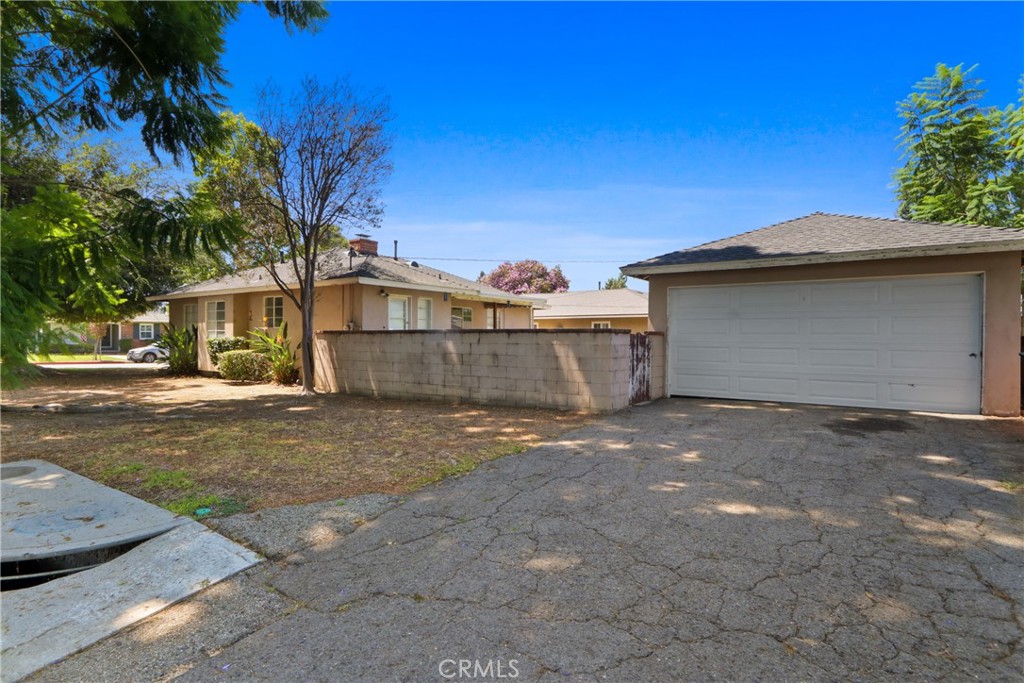 Property photo 25