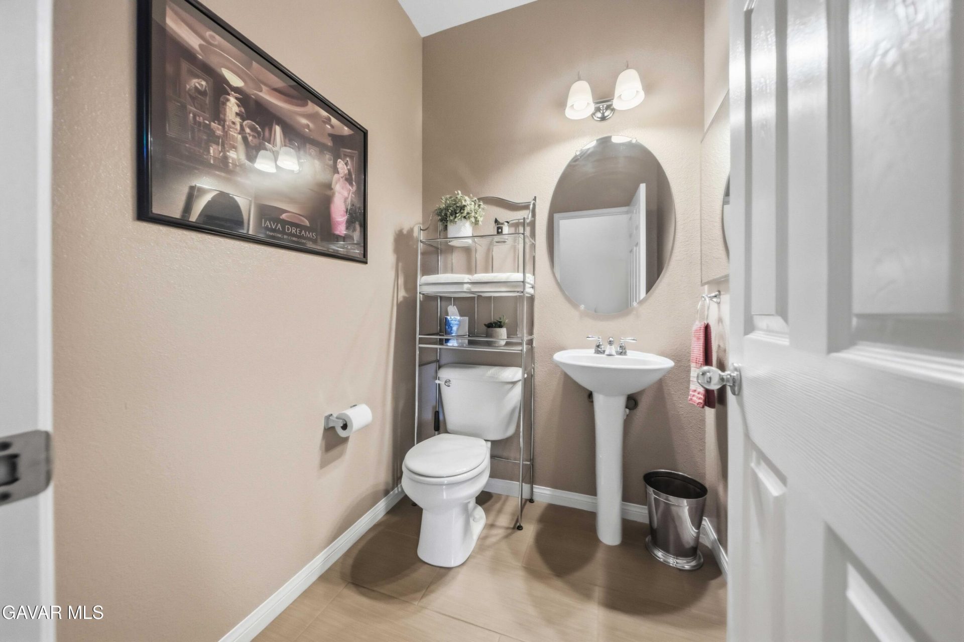 Property photo 24