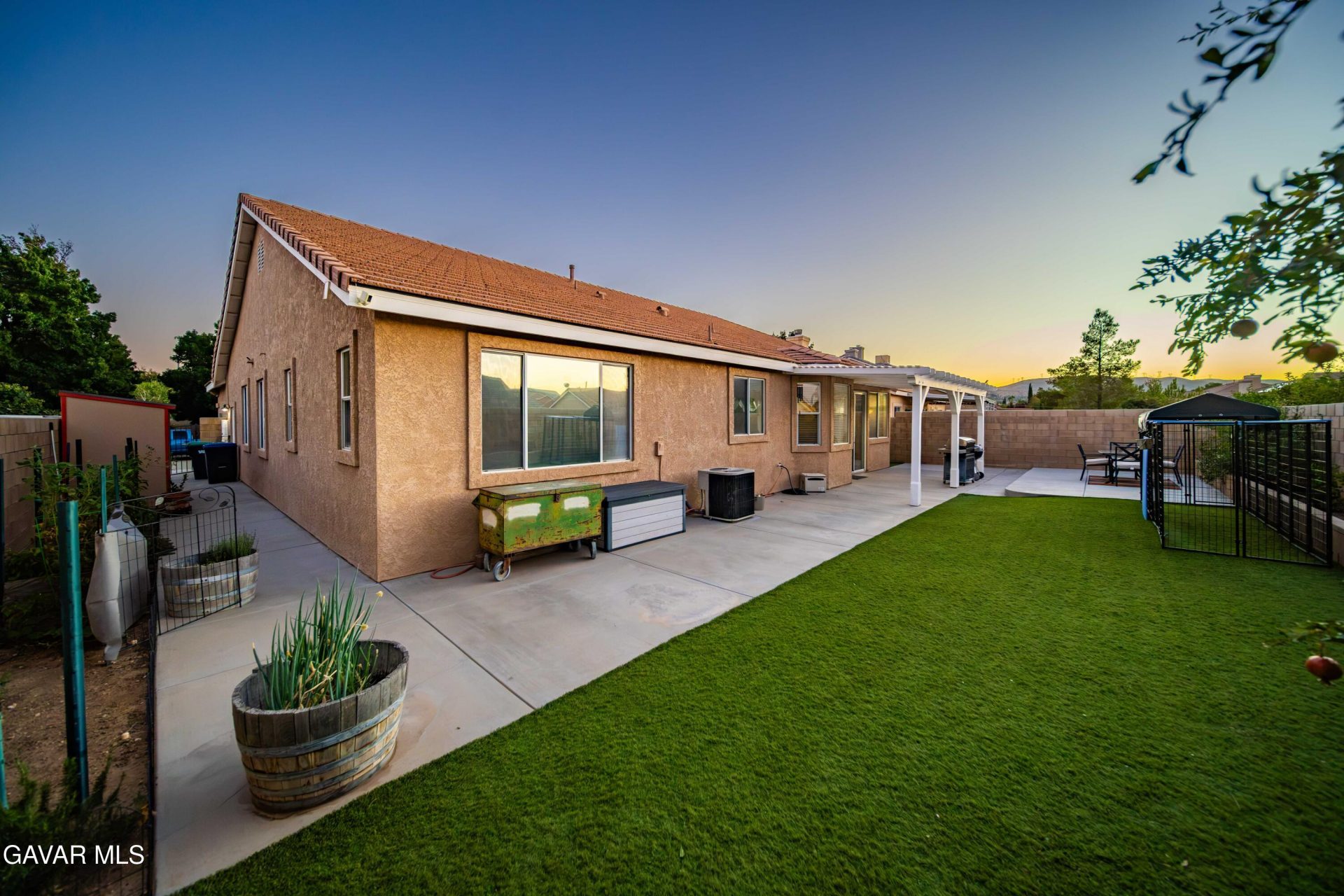 Property photo 37