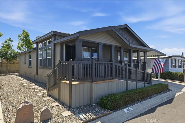 Property photo 33