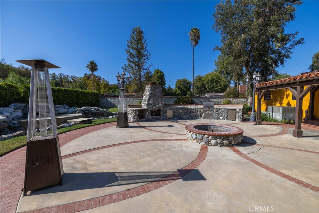 Property photo 33