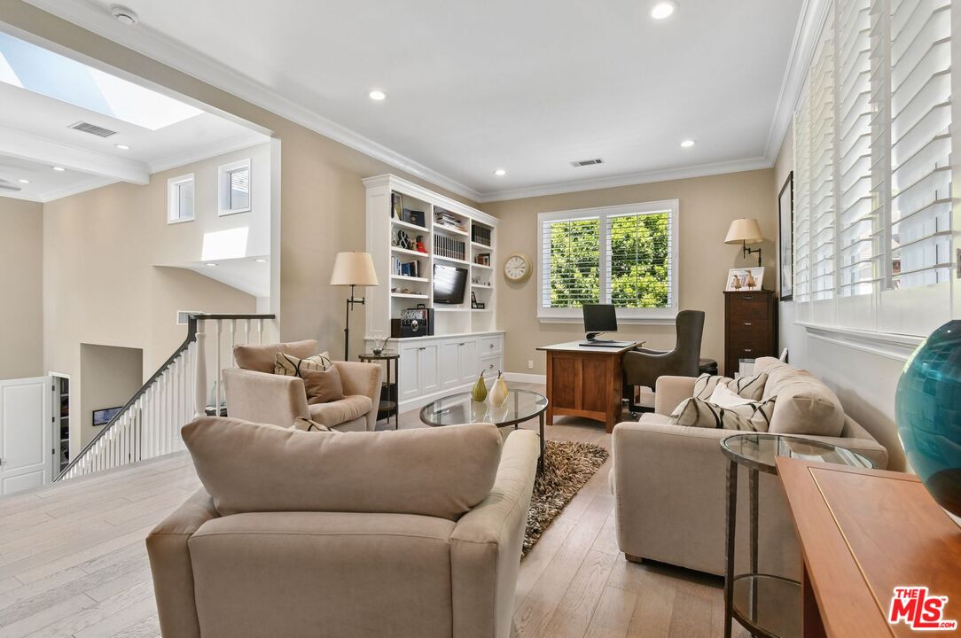 Property photo 37