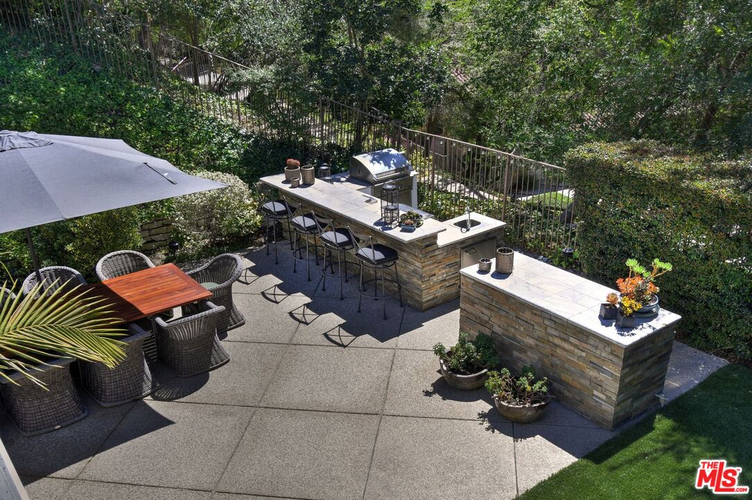 Property photo 44