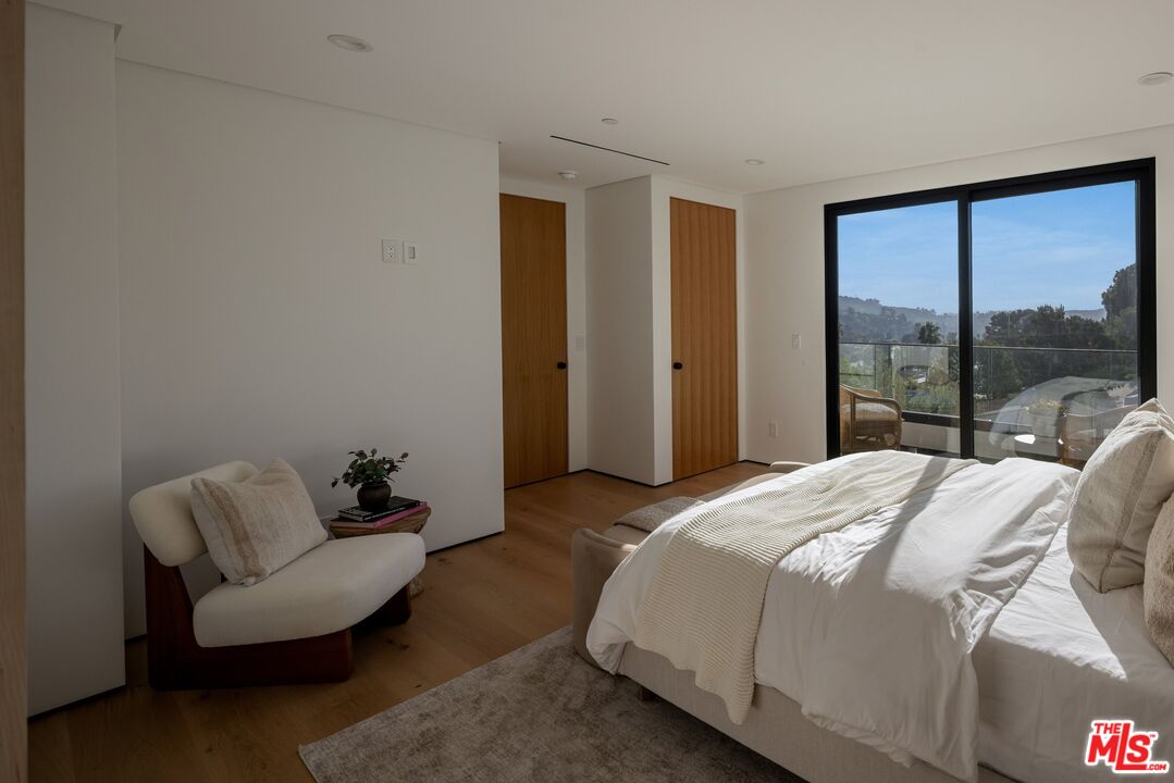 Property photo 50