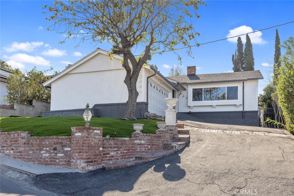 Property photo 28