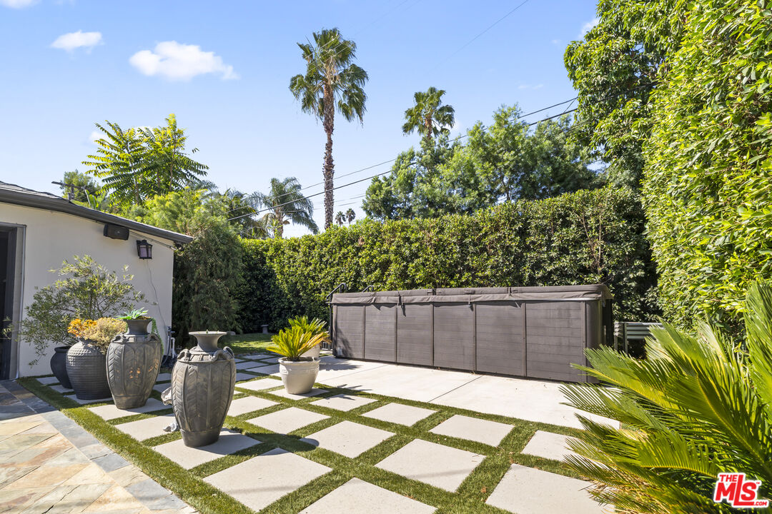 Property photo 28