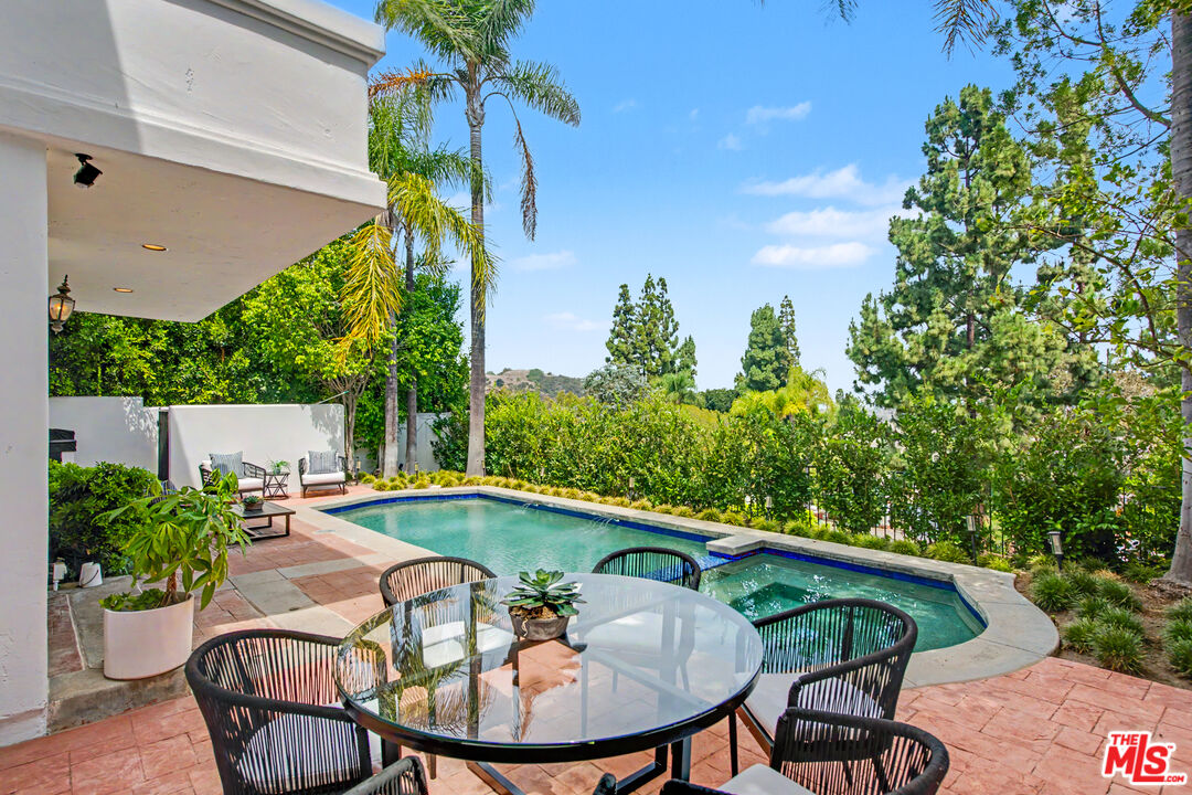 Property photo 24