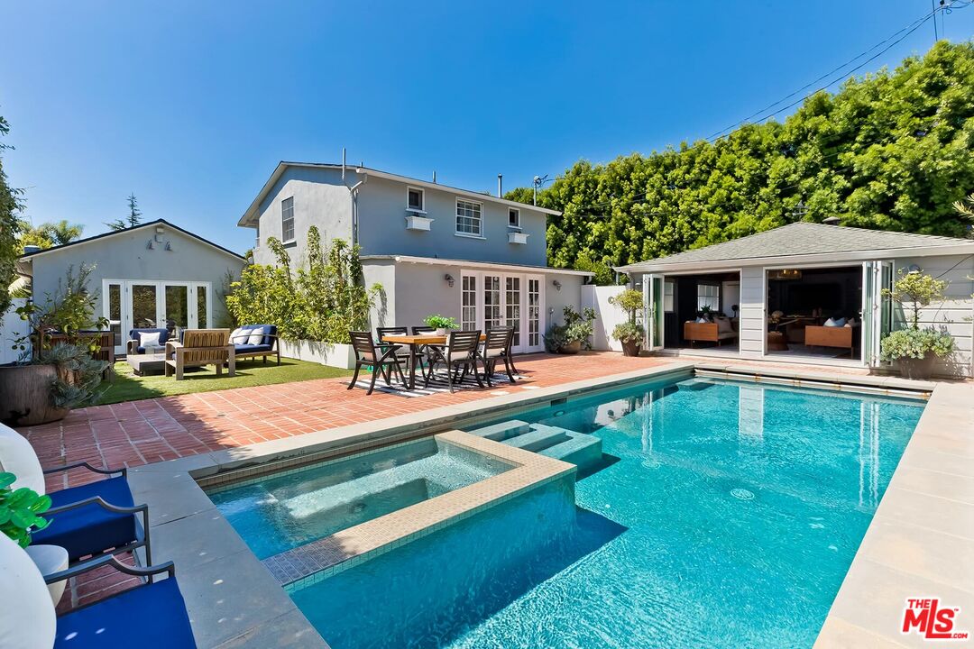 Property photo 30