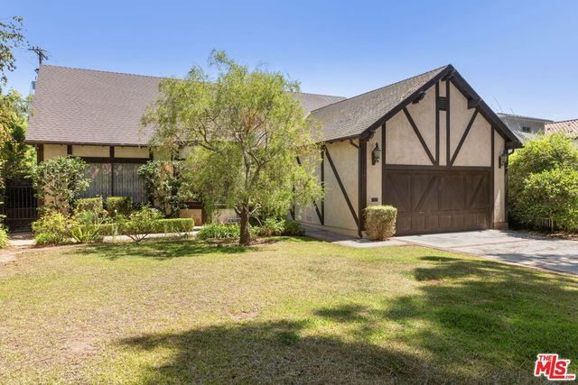 Property photo 43