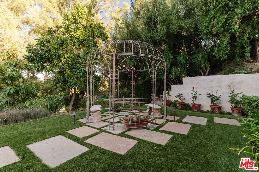 Property photo 42