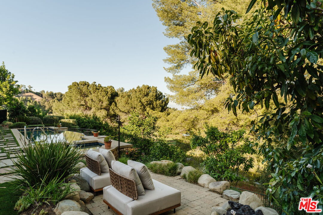 Property photo 43