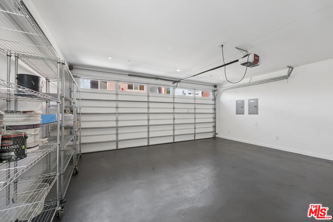 Property photo 44