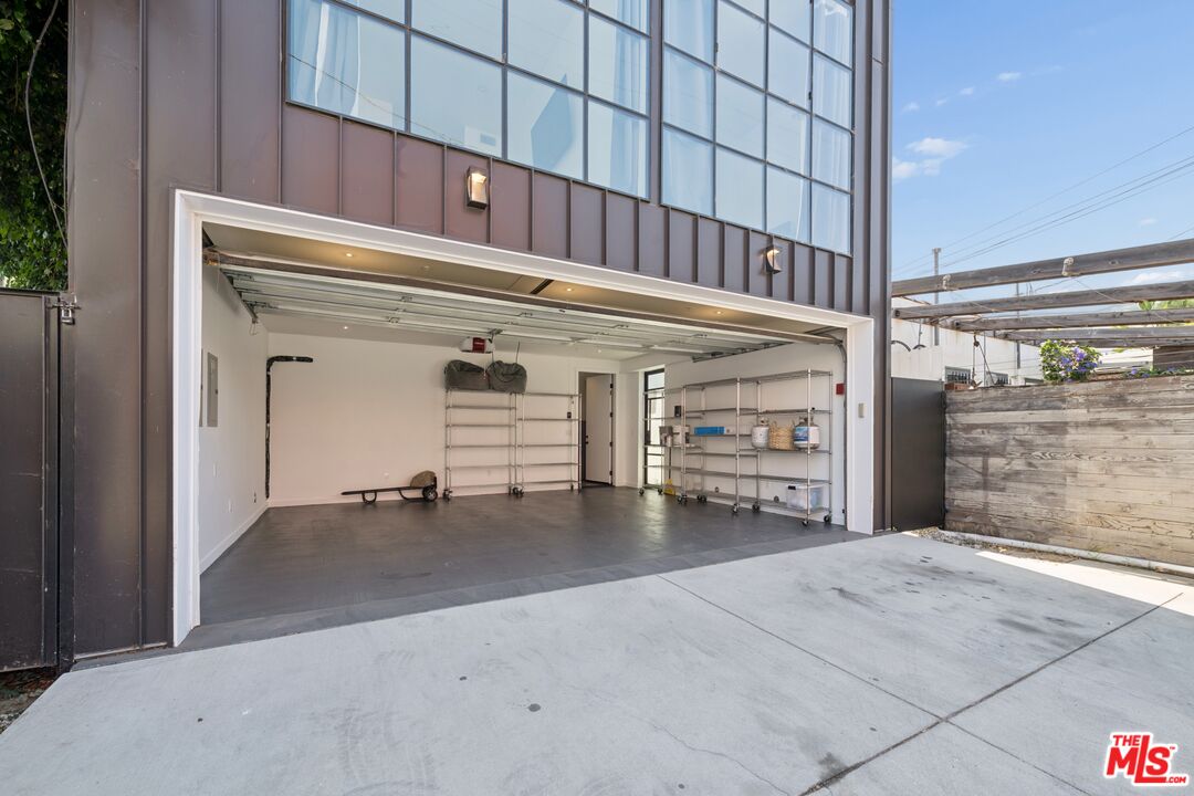 Property photo 46