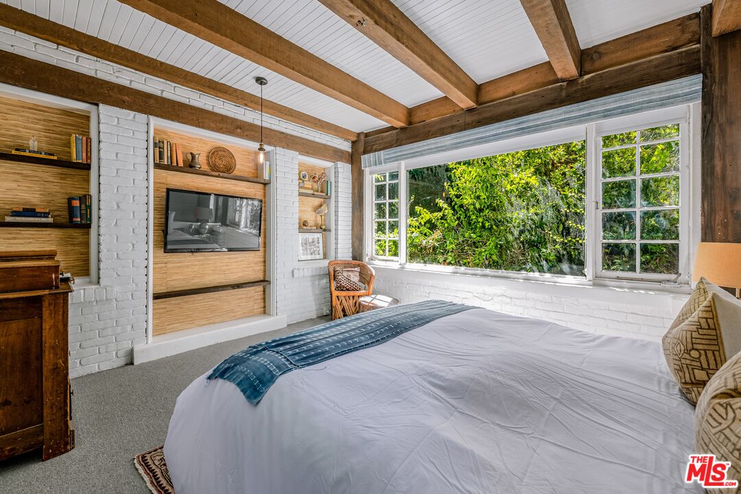Property photo 36
