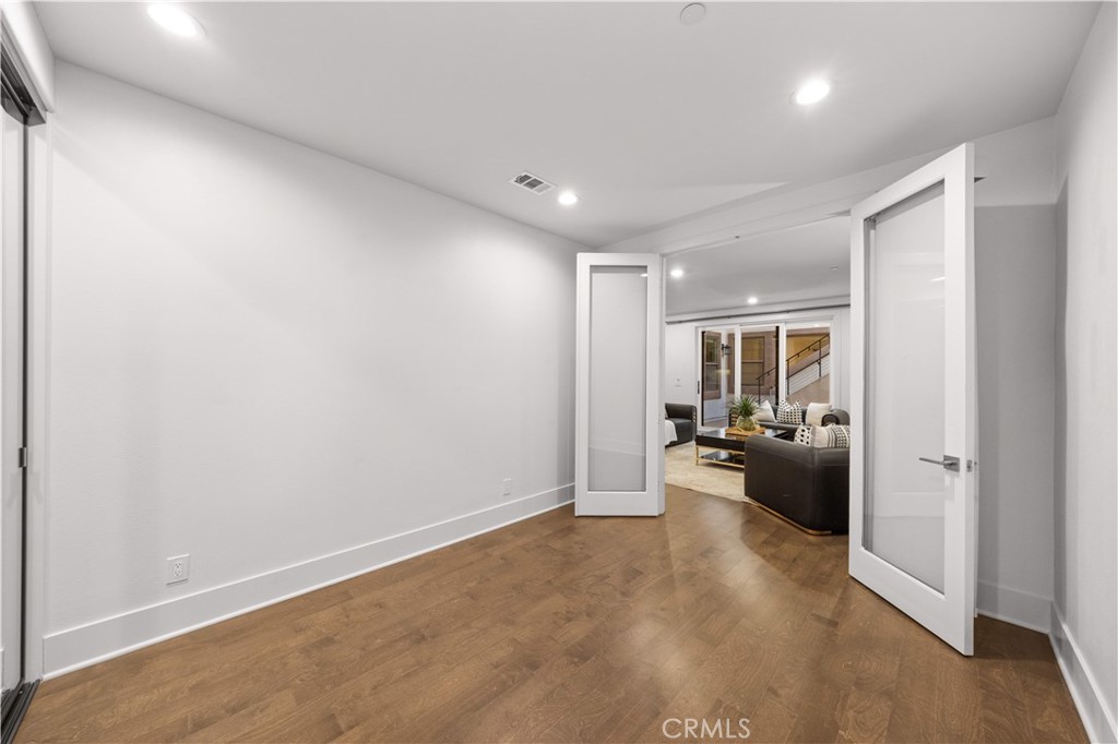 Property photo 50