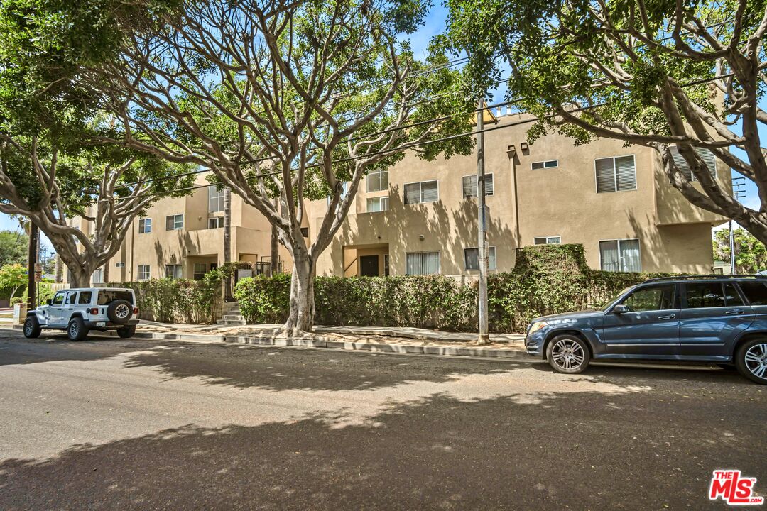 Property photo 25