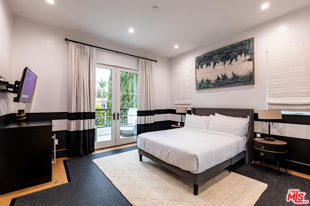 Property photo 24