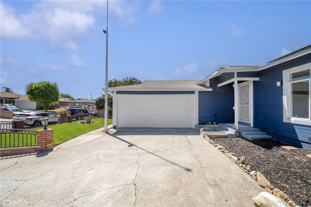 Property photo 40