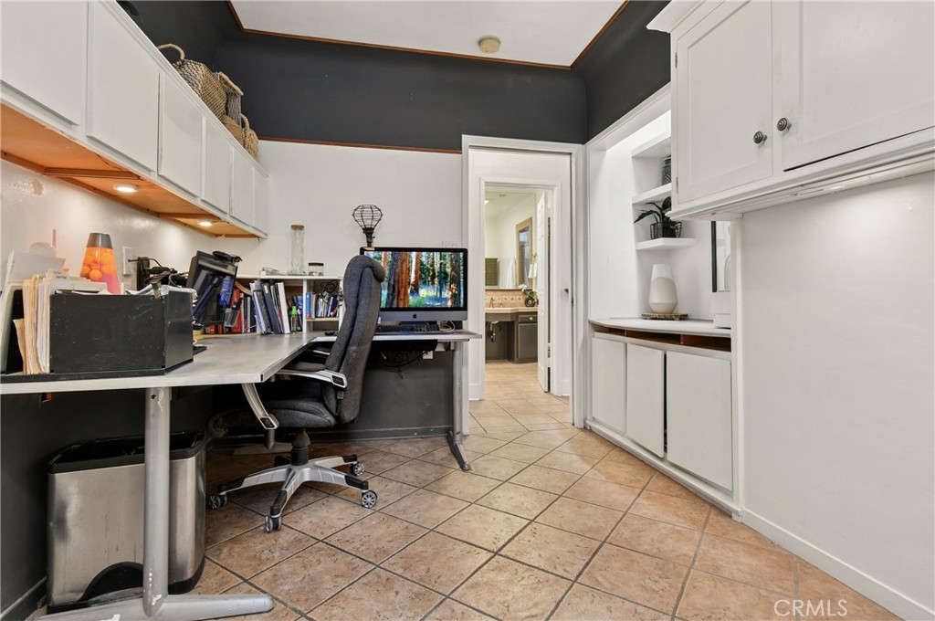 Property photo 48