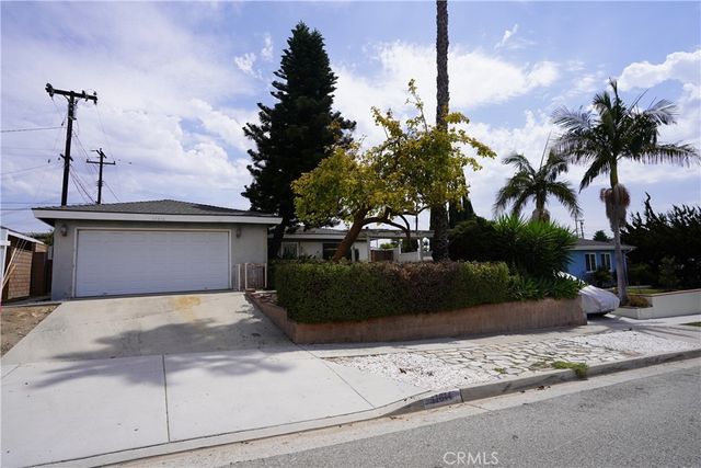 Property photo 43
