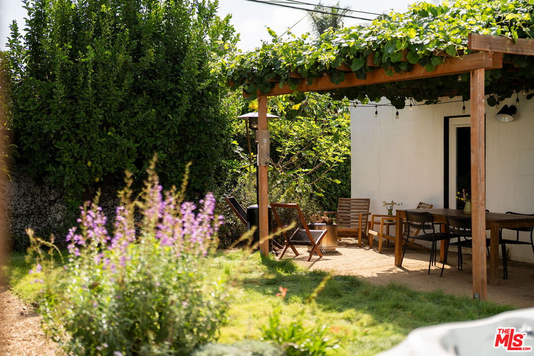 Property photo 31