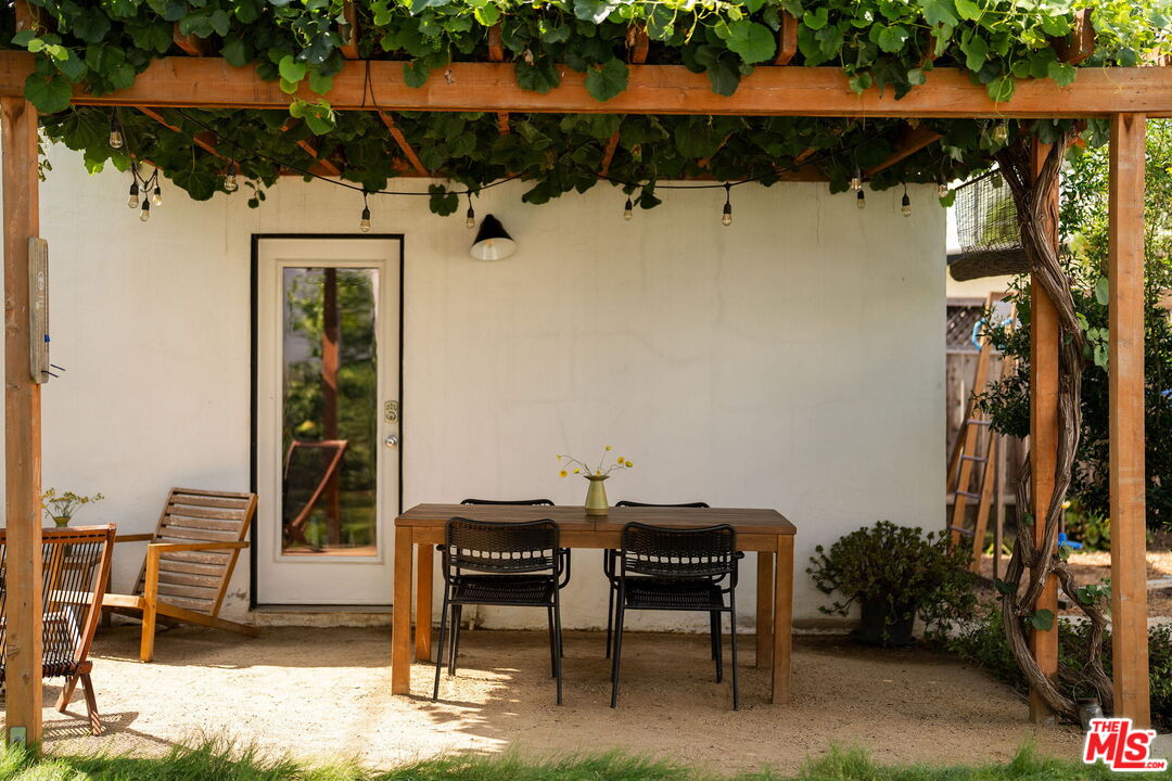 Property photo 33