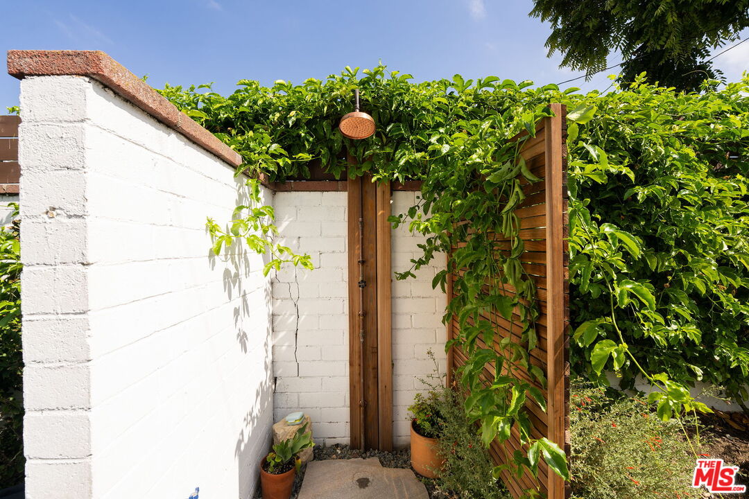 Property photo 40