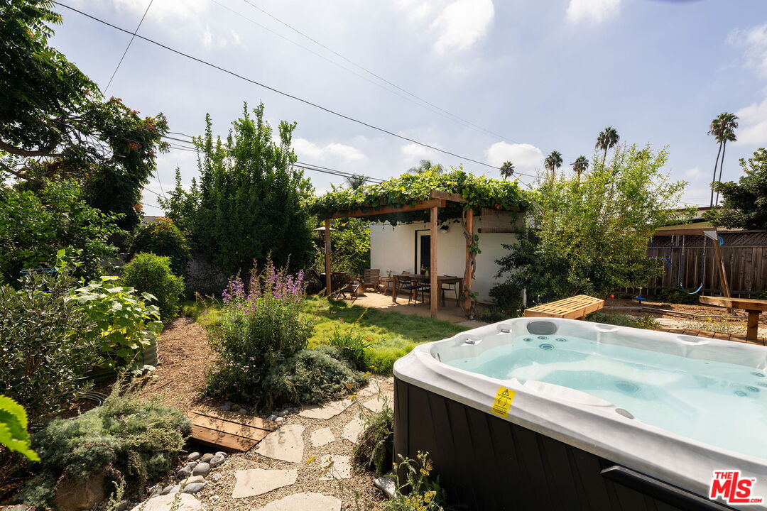 Property photo 50