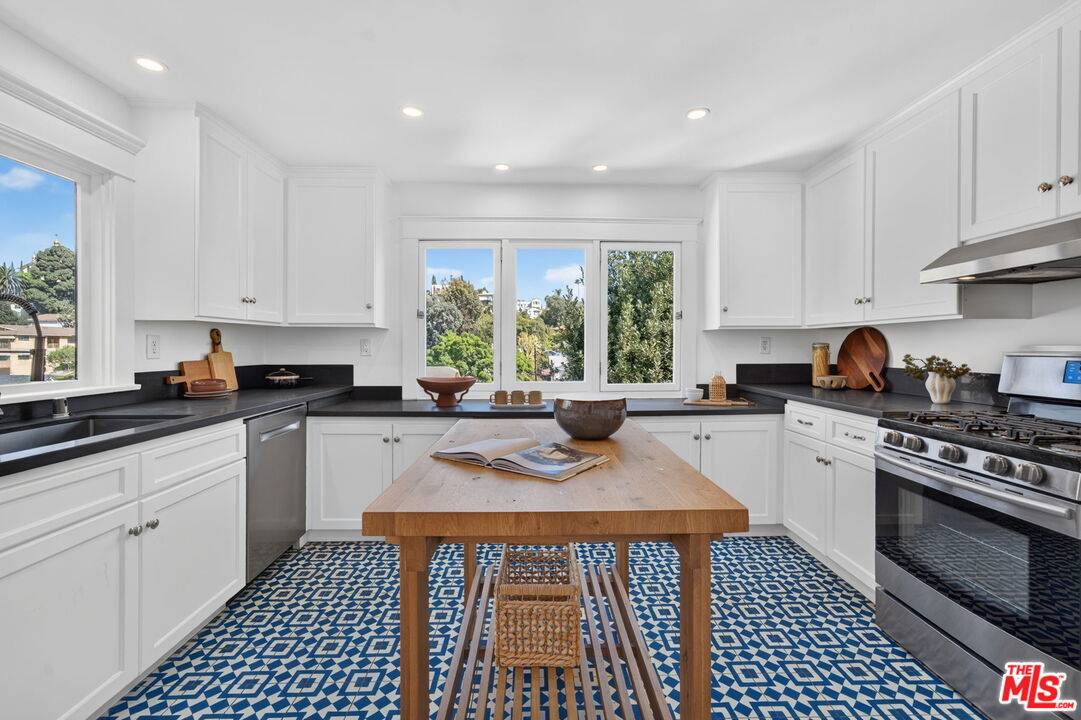 Property photo 43