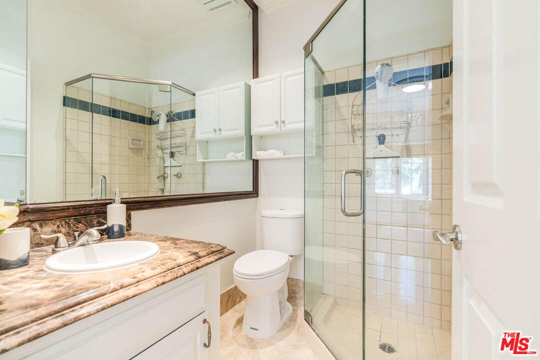 Property photo 40